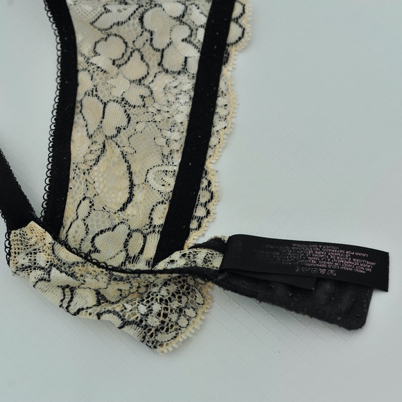 Victoria's Secret Vintage 36B BRA White Black crystallized DREAM ANGELS - Picture 4 of 11